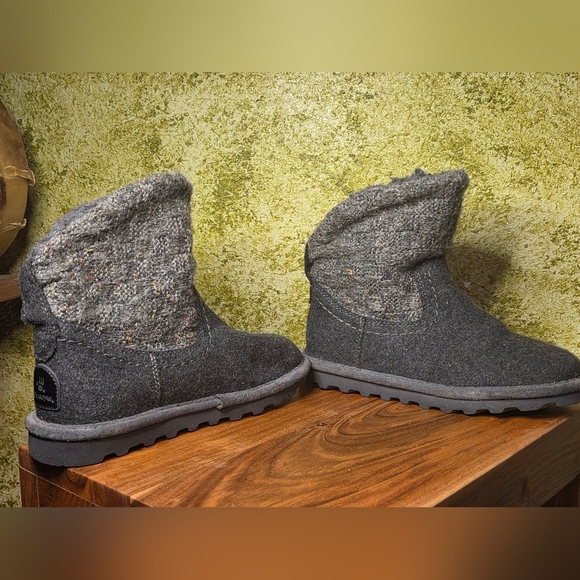 Like New!! BearPaw Virginia Gray II Winter Boots Sz 6 - Picture 5 of 12